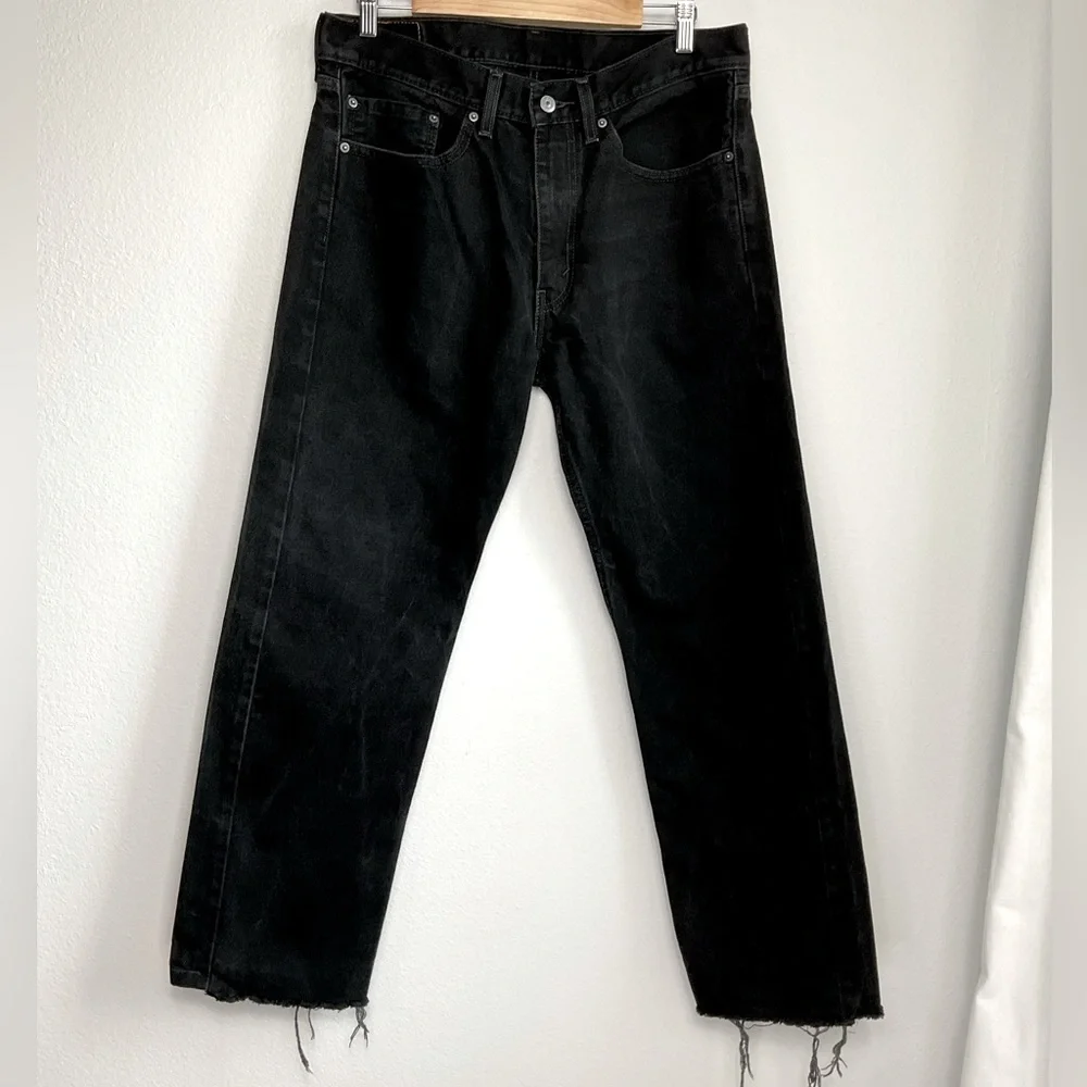 Levi's 505 distressed jeans‎
